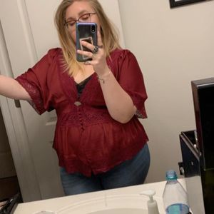 Meet your Posher, Alexis